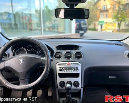 Сірий Пежо 308, об'ємом двигуна 1.6 л та пробігом 230 тис. км за 5900 $, фото 7 на Automoto.ua