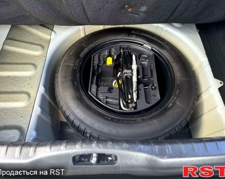 Сірий Пежо 308, об'ємом двигуна 1.6 л та пробігом 230 тис. км за 5900 $, фото 9 на Automoto.ua