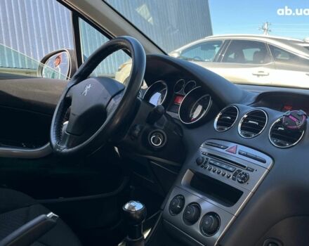 Сірий Пежо 308, об'ємом двигуна 1.6 л та пробігом 250 тис. км за 6490 $, фото 5 на Automoto.ua