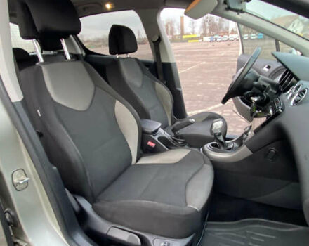 Серый Пежо 308, объемом двигателя 1.6 л и пробегом 225 тыс. км за 4900 $, фото 9 на Automoto.ua