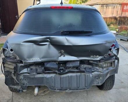 Серый Пежо 308, объемом двигателя 0 л и пробегом 240 тыс. км за 2800 $, фото 2 на Automoto.ua