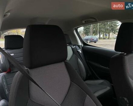 Сірий Пежо 308, об'ємом двигуна 1.6 л та пробігом 189 тис. км за 5950 $, фото 3 на Automoto.ua