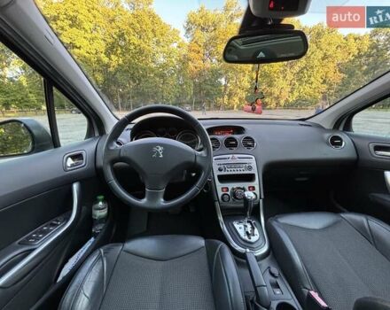 Серый Пежо 308, объемом двигателя 1.6 л и пробегом 47 тыс. км за 8199 $, фото 28 на Automoto.ua
