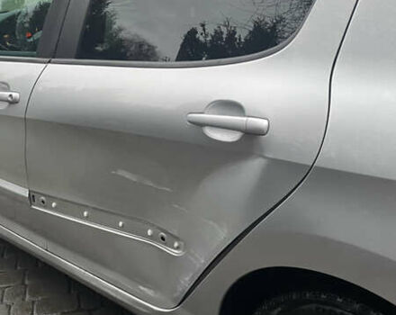 Сірий Пежо 308, об'ємом двигуна 1.6 л та пробігом 268 тис. км за 5600 $, фото 11 на Automoto.ua