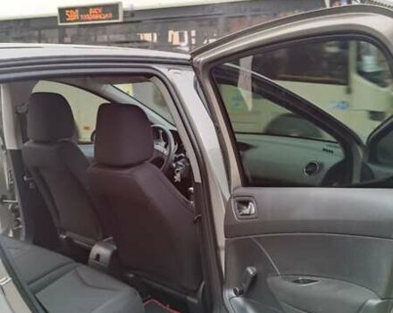 Серый Пежо 308, объемом двигателя 1.4 л и пробегом 175 тыс. км за 6700 $, фото 14 на Automoto.ua