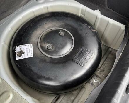 Серый Пежо 308, объемом двигателя 1.6 л и пробегом 220 тыс. км за 4900 $, фото 13 на Automoto.ua