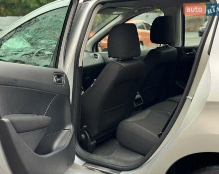Сірий Пежо 308, об'ємом двигуна 1.6 л та пробігом 182 тис. км за 6790 $, фото 32 на Automoto.ua