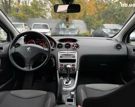 Пежо 308 2011 в Киеве на Automoto.ua Серый Пежо 308, объемом двигателя 1.6 л и пробегом 182 тыс. км за 6790 $, фото 35 на Automoto.ua