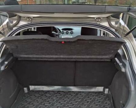 Серый Пежо 308, объемом двигателя 1.4 л и пробегом 175 тыс. км за 6700 $, фото 16 на Automoto.ua