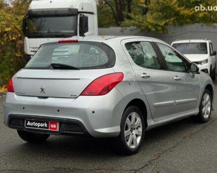 Пежо 308 2011 в Киеве на Automoto.ua Серый Пежо 308, объемом двигателя 1.6 л и пробегом 182 тыс. км за 6790 $, фото 10 на Automoto.ua
