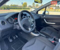 Серый Пежо 308, объемом двигателя 1.6 л и пробегом 191 тыс. км за 6800 $, фото 7 на Automoto.ua