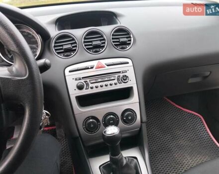 Серый Пежо 308, объемом двигателя 1.4 л и пробегом 175 тыс. км за 6700 $, фото 33 на Automoto.ua