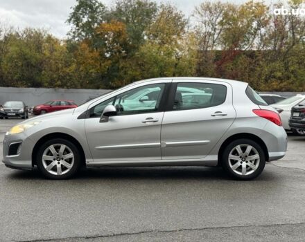 Пежо 308 2011 в Киеве на Automoto.ua Серый Пежо 308, объемом двигателя 1.6 л и пробегом 182 тыс. км за 6790 $, фото 5 на Automoto.ua