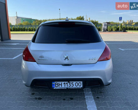 Серый Пежо 308, объемом двигателя 1.6 л и пробегом 191 тыс. км за 6800 $, фото 3 на Automoto.ua
