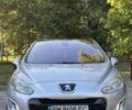 Серый Пежо 308, объемом двигателя 1.6 л и пробегом 47 тыс. км за 8199 $, фото 3 на Automoto.ua