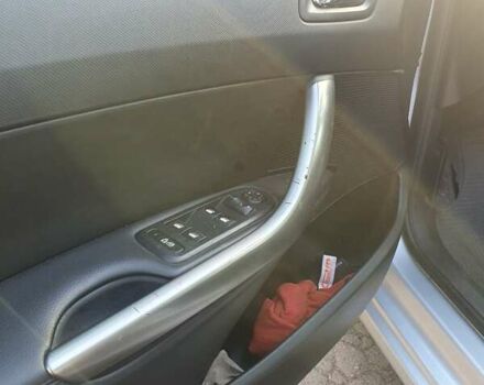 Серый Пежо 308, объемом двигателя 1.6 л и пробегом 142 тыс. км за 4500 $, фото 6 на Automoto.ua