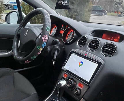 Сірий Пежо 308, об'ємом двигуна 1.6 л та пробігом 268 тис. км за 5600 $, фото 7 на Automoto.ua