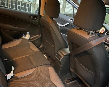 Пежо 308 2011 в Каменское - Днепродзержинск на Automoto.ua Серый Пежо 308, объемом двигателя 1.6 л и пробегом 232 тыс. км за 4400 $, фото 2 на Automoto.ua