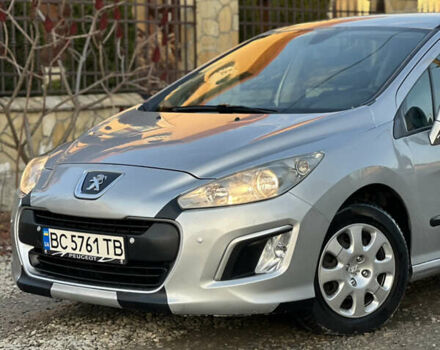 Сірий Пежо 308, об'ємом двигуна 1.6 л та пробігом 229 тис. км за 4999 $, фото 7 на Automoto.ua