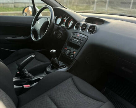 Сірий Пежо 308, об'ємом двигуна 1.6 л та пробігом 229 тис. км за 4999 $, фото 43 на Automoto.ua