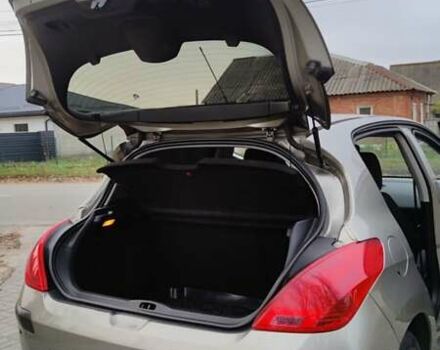 Серый Пежо 308, объемом двигателя 1.4 л и пробегом 175 тыс. км за 6700 $, фото 6 на Automoto.ua