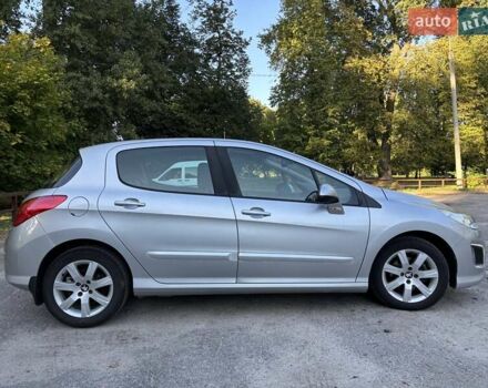 Серый Пежо 308, объемом двигателя 1.6 л и пробегом 47 тыс. км за 8199 $, фото 10 на Automoto.ua