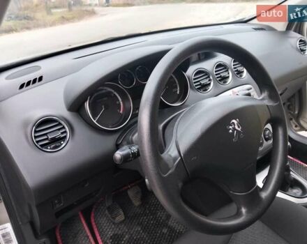 Серый Пежо 308, объемом двигателя 1.4 л и пробегом 175 тыс. км за 6700 $, фото 32 на Automoto.ua