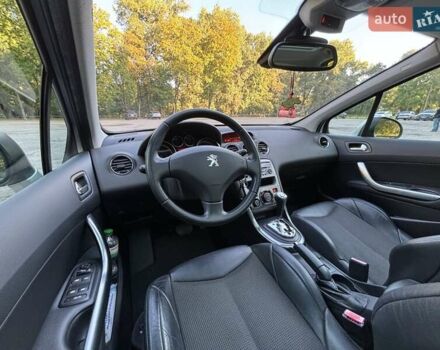 Серый Пежо 308, объемом двигателя 1.6 л и пробегом 47 тыс. км за 8199 $, фото 29 на Automoto.ua