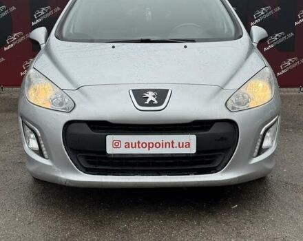 Серый Пежо 308, объемом двигателя 1.6 л и пробегом 220 тыс. км за 4900 $, фото 1 на Automoto.ua