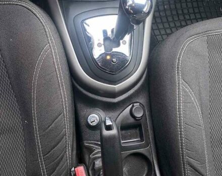 Серый Пежо 308, объемом двигателя 1.6 л и пробегом 105 тыс. км за 6700 $, фото 11 на Automoto.ua