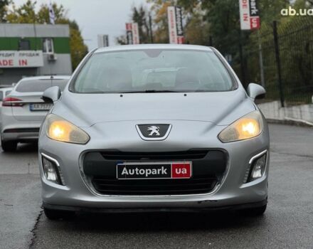 Пежо 308 2011 в Киеве на Automoto.ua Серый Пежо 308, объемом двигателя 1.6 л и пробегом 182 тыс. км за 6790 $, фото 3 на Automoto.ua