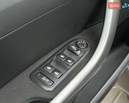 Серый Пежо 308, объемом двигателя 1.6 л и пробегом 150 тыс. км за 6999 $, фото 16 на Automoto.ua