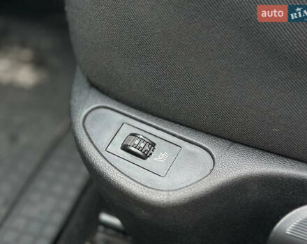 Серый Пежо 308, объемом двигателя 1.6 л и пробегом 150 тыс. км за 6999 $, фото 17 на Automoto.ua