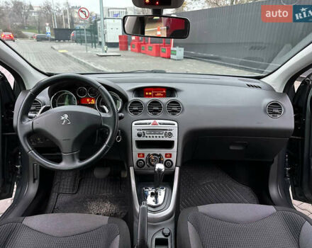 Серый Пежо 308, объемом двигателя 1.6 л и пробегом 150 тыс. км за 6999 $, фото 28 на Automoto.ua