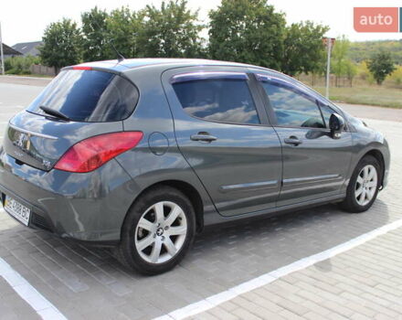 Серый Пежо 308, объемом двигателя 1.6 л и пробегом 154 тыс. км за 7900 $, фото 1 на Automoto.ua