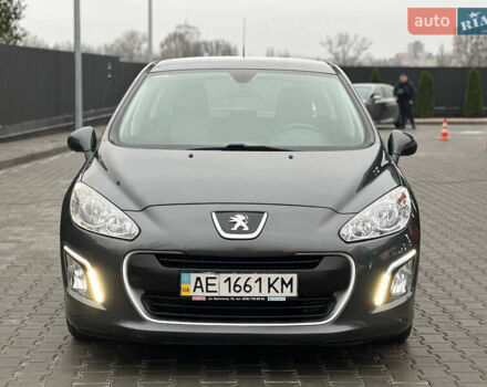Серый Пежо 308, объемом двигателя 1.6 л и пробегом 150 тыс. км за 6999 $, фото 4 на Automoto.ua