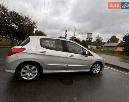 Серый Пежо 308, объемом двигателя 1.56 л и пробегом 200 тыс. км за 7300 $, фото 1 на Automoto.ua