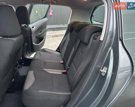 Серый Пежо 308, объемом двигателя 1.6 л и пробегом 150 тыс. км за 6999 $, фото 19 на Automoto.ua