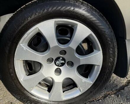 Серый Пежо 308, объемом двигателя 1.6 л и пробегом 88 тыс. км за 7500 $, фото 22 на Automoto.ua