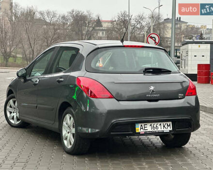 Серый Пежо 308, объемом двигателя 1.6 л и пробегом 150 тыс. км за 6999 $, фото 6 на Automoto.ua