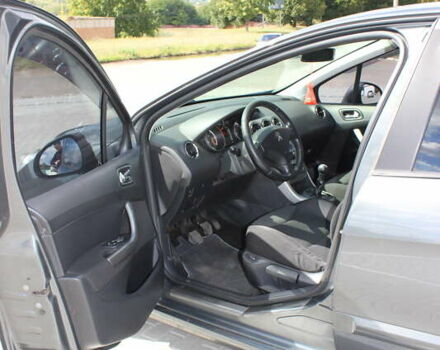 Серый Пежо 308, объемом двигателя 1.6 л и пробегом 154 тыс. км за 7900 $, фото 3 на Automoto.ua