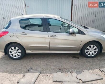 Сірий Пежо 308, об'ємом двигуна 1.6 л та пробігом 86 тис. км за 7400 $, фото 1 на Automoto.ua