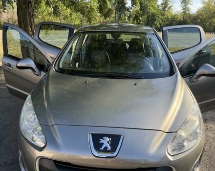 Серый Пежо 308, объемом двигателя 1.6 л и пробегом 88 тыс. км за 7500 $, фото 20 на Automoto.ua