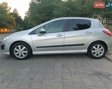 Сірий Пежо 308, об'ємом двигуна 1.6 л та пробігом 197 тис. км за 5500 $, фото 2 на Automoto.ua