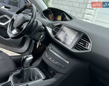 Сірий Пежо 308, об'ємом двигуна 1.6 л та пробігом 120 тис. км за 9700 $, фото 45 на Automoto.ua