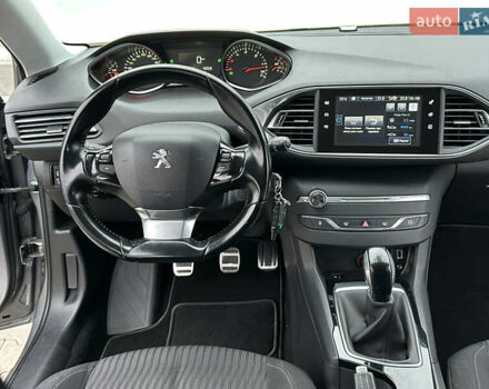 Сірий Пежо 308, об'ємом двигуна 1.6 л та пробігом 120 тис. км за 9700 $, фото 71 на Automoto.ua