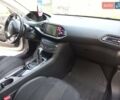 Пежо 308 2016 в Кременце на Automoto.ua Серый Пежо 308, объемом двигателя 1.2 л и пробегом 132 тыс. км за 9650 $, фото 8 на Automoto.ua
