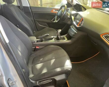 Сірий Пежо 308, об'ємом двигуна 1.56 л та пробігом 364 тис. км за 6500 $, фото 14 на Automoto.ua