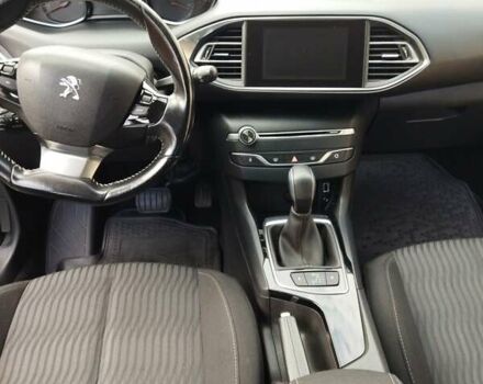 Сірий Пежо 308, об'ємом двигуна 1.56 л та пробігом 169 тис. км за 10700 $, фото 12 на Automoto.ua