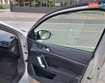Сірий Пежо 308, об'ємом двигуна 1.56 л та пробігом 258 тис. км за 8900 $, фото 18 на Automoto.ua